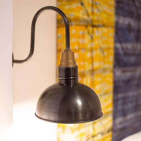 Appartement Design Next Sorbillo On Tribunali St By Houseinnaples *