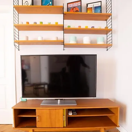 Design Next Sorbillo On Tribunali St By Houseinnaples Napels