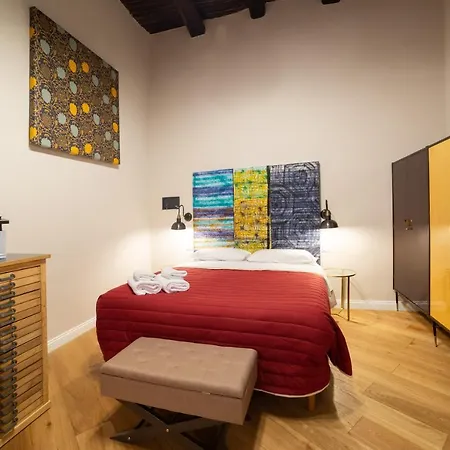 דירה Design Next Sorbillo On Tribunali St By Houseinnaples *