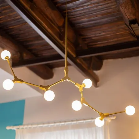 Design Next Sorbillo On Tribunali St By Houseinnaples נאפולי